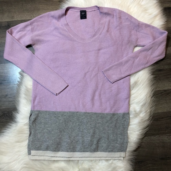 Gap sweater - Picture 1 of 4